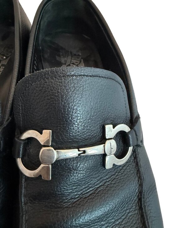Salvatore Ferragamo Flori 2 Pebbled Leather Loafers Dress Shoes Size 8.5 EE 2E main image 7